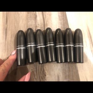 7 MAC lipsticks